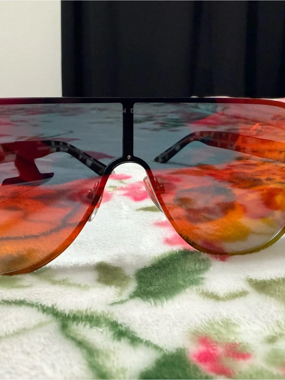 Blenders Men’s Amber-Gradient Shield Sunglasses